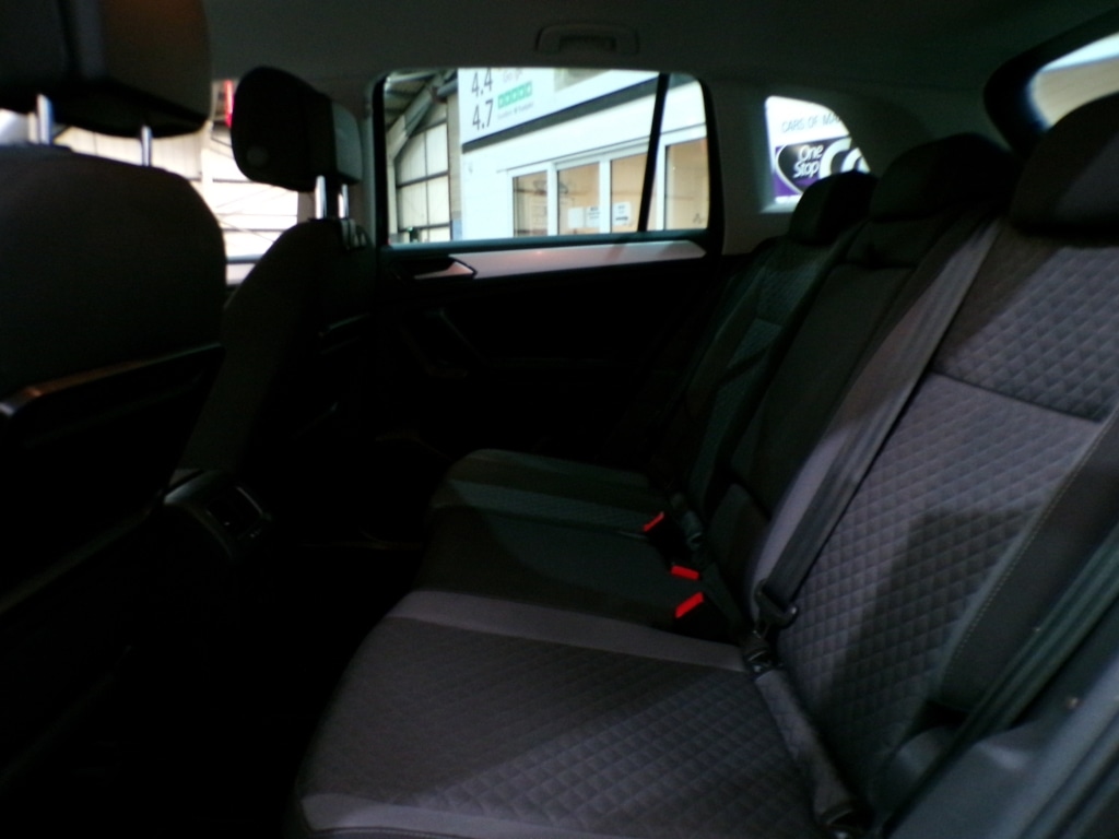 Used Volkswagen Tiguan 2017 for sale - 77012676: Photo 30