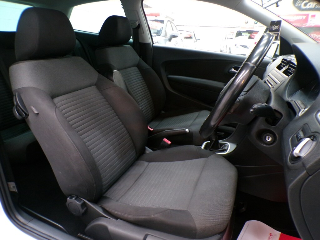 Used Volkswagen Polo 2010 for sale - 76787037: Photo 13