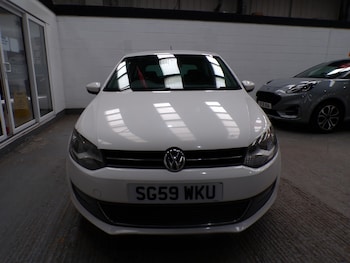 Used Volkswagen Polo 2010 for sale - 76787037: Photo
