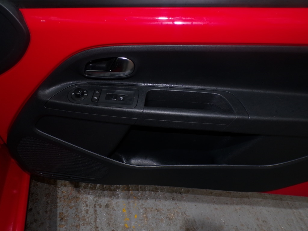 Used Volkswagen up! 2014 for sale - 76787003: Photo 13