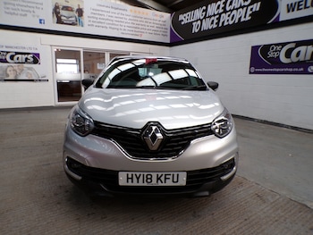 Used Renault Captur 2018 for sale - 77318845: Photo