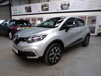 Used Renault Captur 2018 for sale - 77318845: Photo