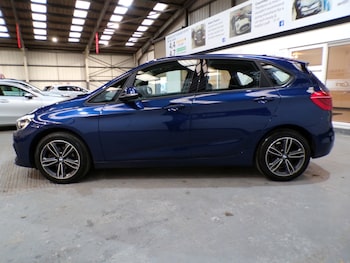 Used BMW 2 Series 2018 for sale - 77003826: Photo