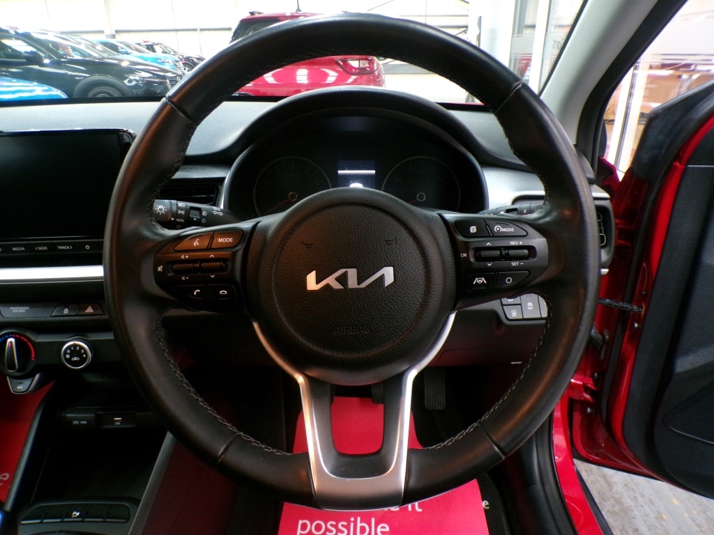 Used Kia Stonic 2021 for sale - 76787018: Photo 19