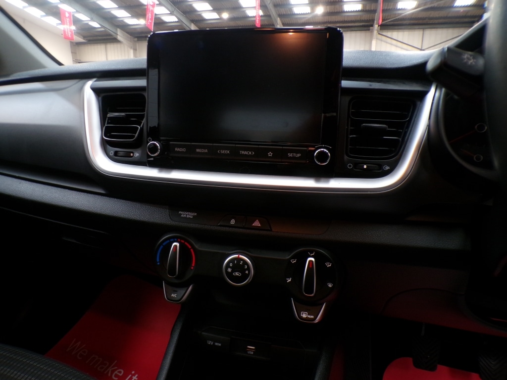 Used Kia Stonic 2021 for sale - 76787018: Photo 25