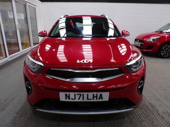 Used Kia Stonic 2021 for sale - 76787018: Photo