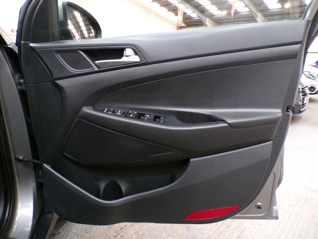 Used Hyundai TUCSON 2019 for sale - 77272648: Photo 16