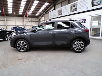Used Kia Stonic 2019 for sale - 79053466: Photo