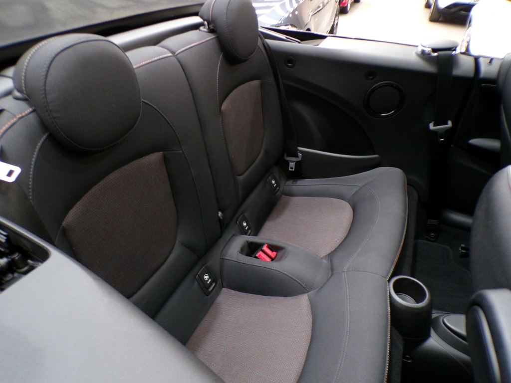 Used MINI Convertible 2017 for sale - 76787036: Photo 28