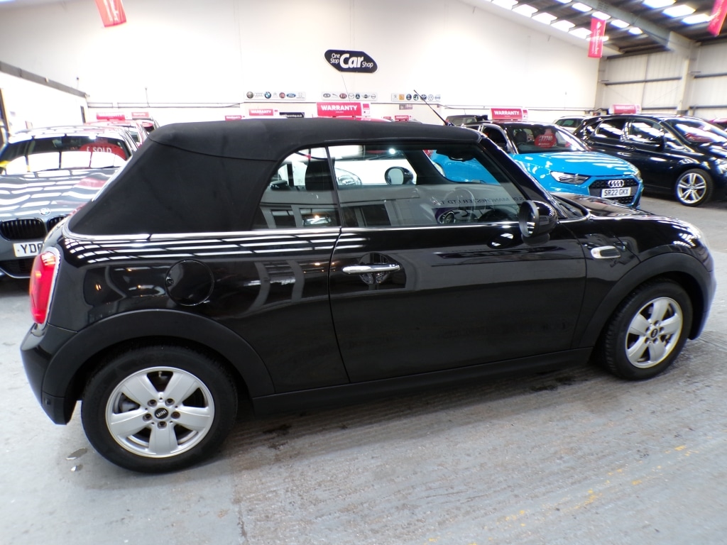 Used MINI Convertible 2017 for sale - 76787036: Photo 8