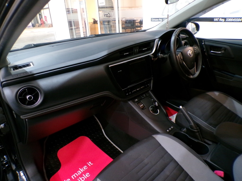 Used Toyota Auris 2016 for sale - 76786987: Photo 15