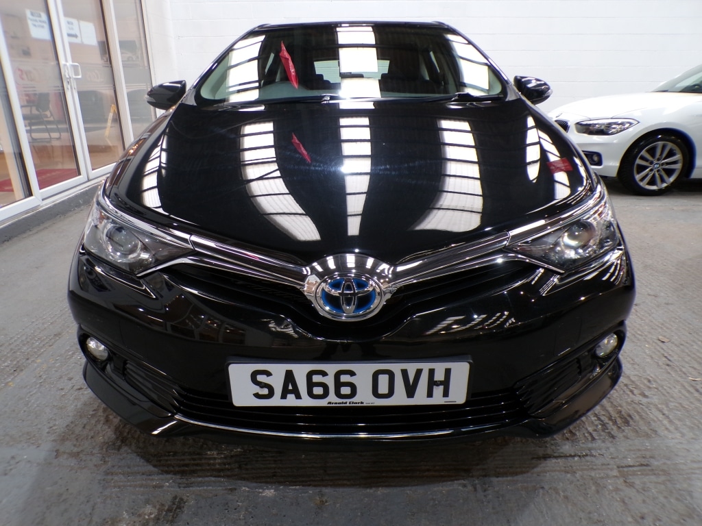 Used Toyota Auris 2016 for sale - 76786987: Photo 2