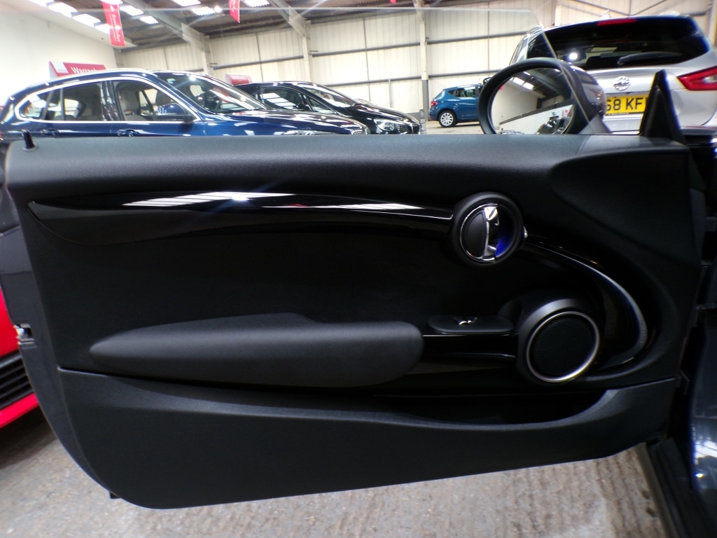 Used MINI Hatch 2014 for sale - 76786989: Photo 13