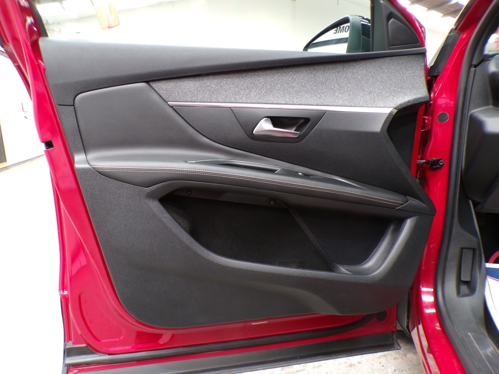 Used Peugeot 3008 2018 for sale - 78211543: Photo 13