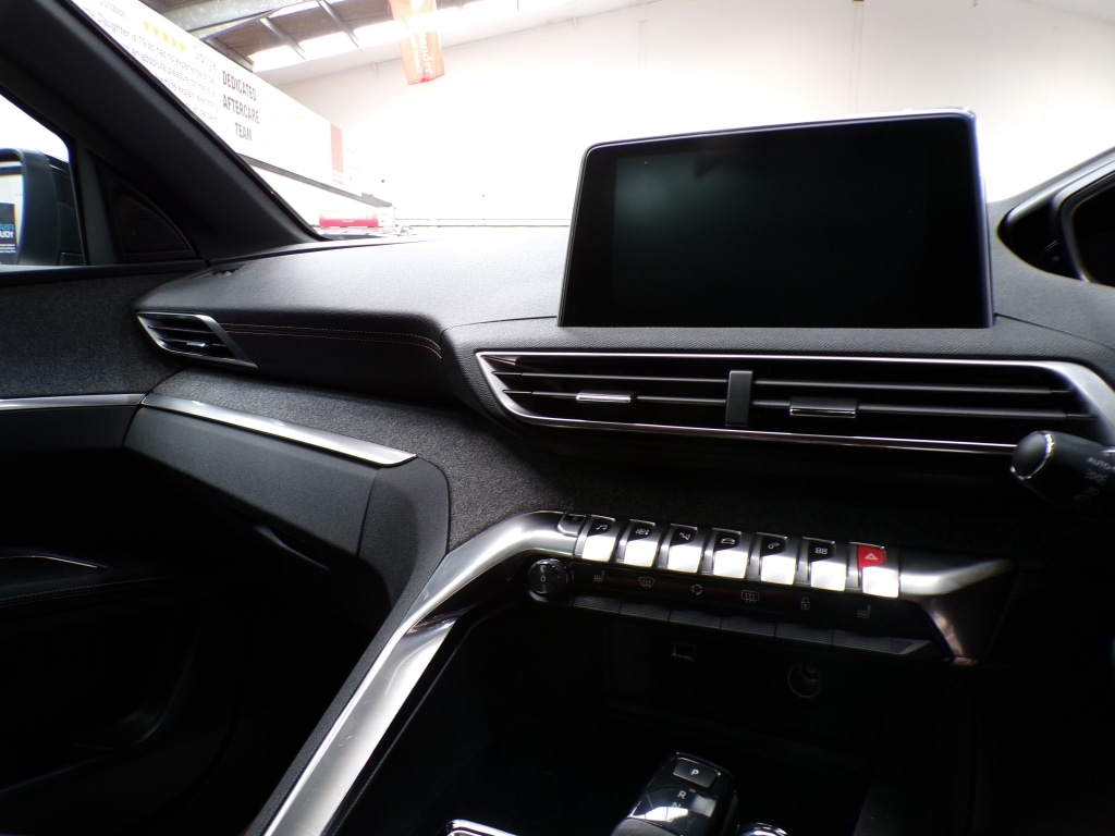 Used Peugeot 3008 2018 for sale - 78211543: Photo 25