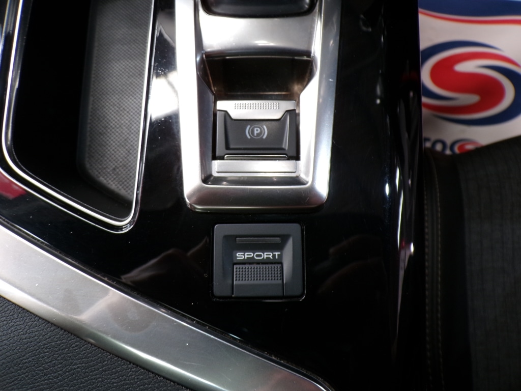 Used Peugeot 3008 2018 for sale - 78211543: Photo 28