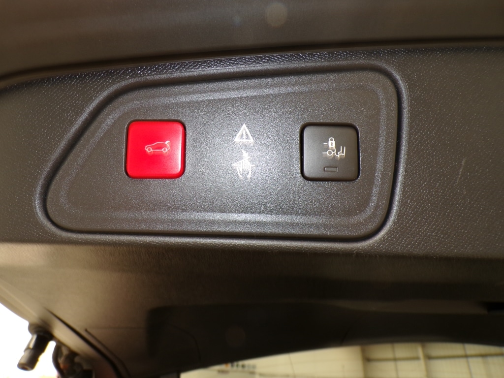 Used Peugeot 3008 2018 for sale - 78211543: Photo 37