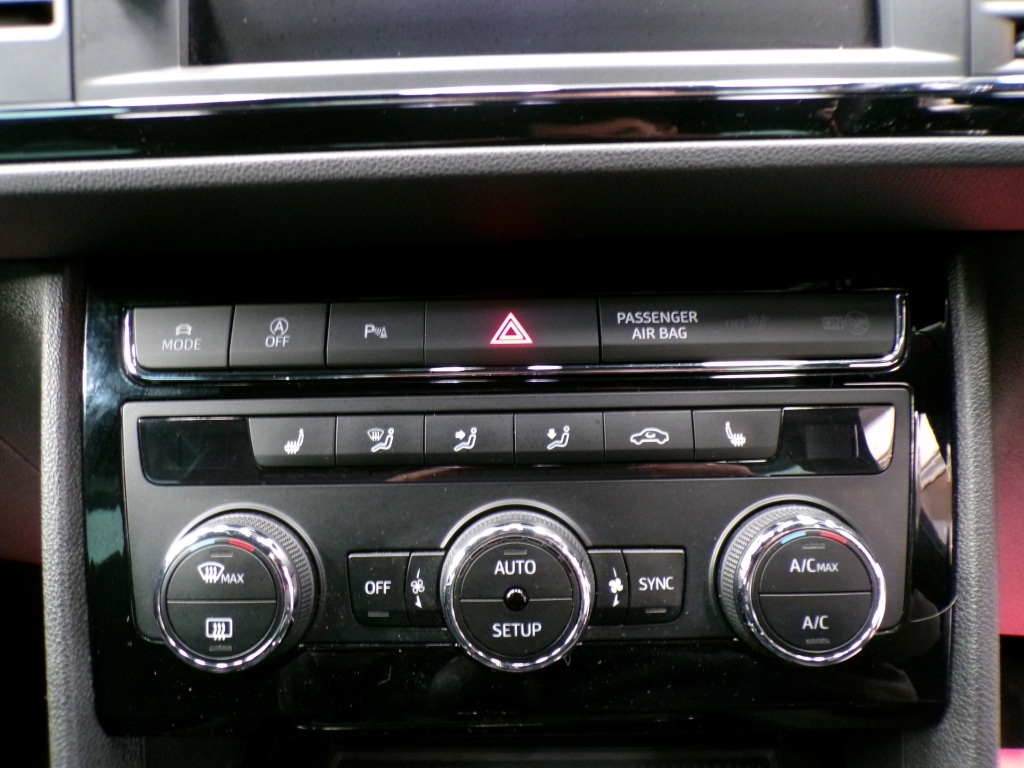 Used SEAT Leon 2019 for sale - 76786994: Photo 23