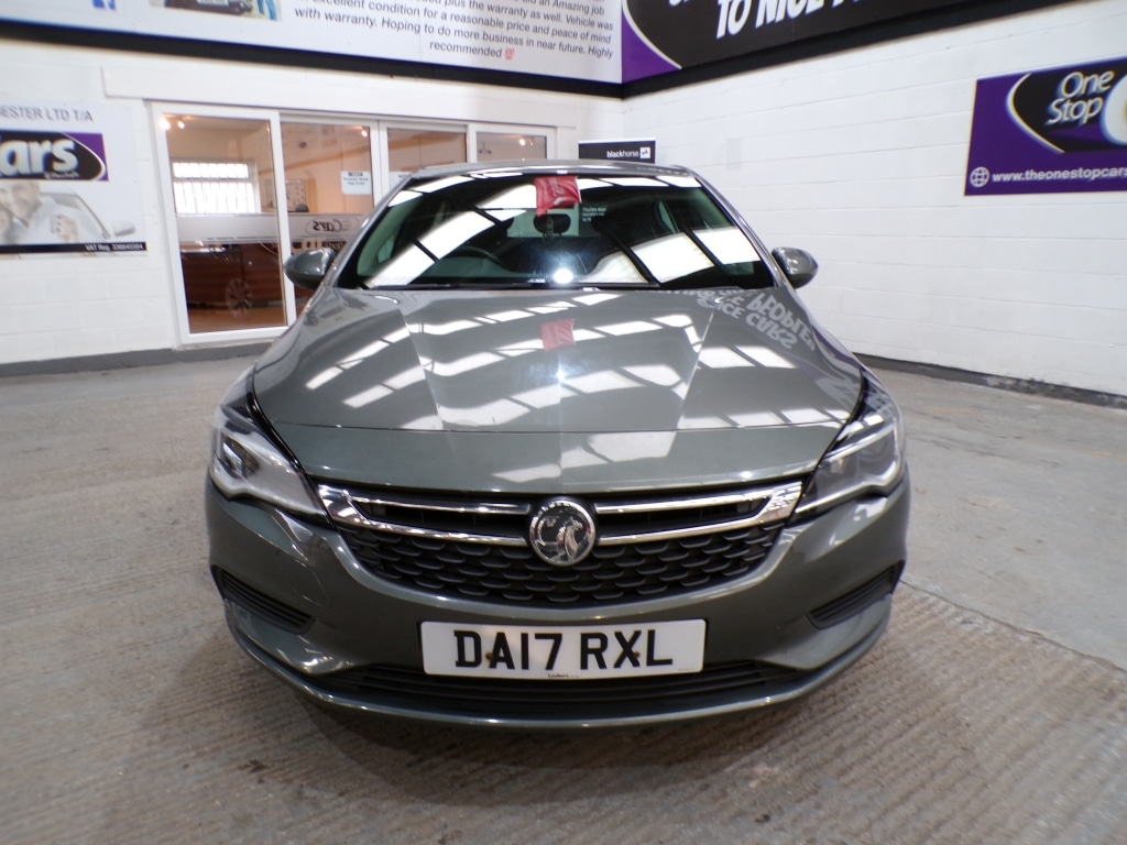 Used Vauxhall Astra 2017 for sale - 77423705: Photo 2