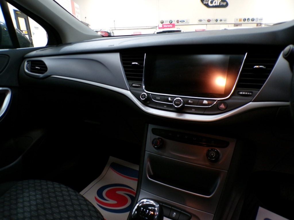 Used Vauxhall Astra 2017 for sale - 77423705: Photo 25