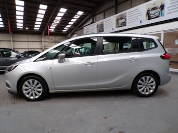 Used Vauxhall Zafira Tourer 2017 for sale - 77164689: Photo