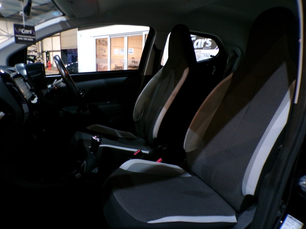 Used Toyota AYGO 2015 for sale - 77107857: Photo 13