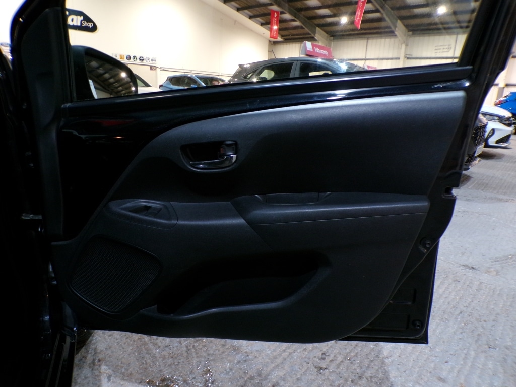 Used Toyota AYGO 2015 for sale - 77107857: Photo 15