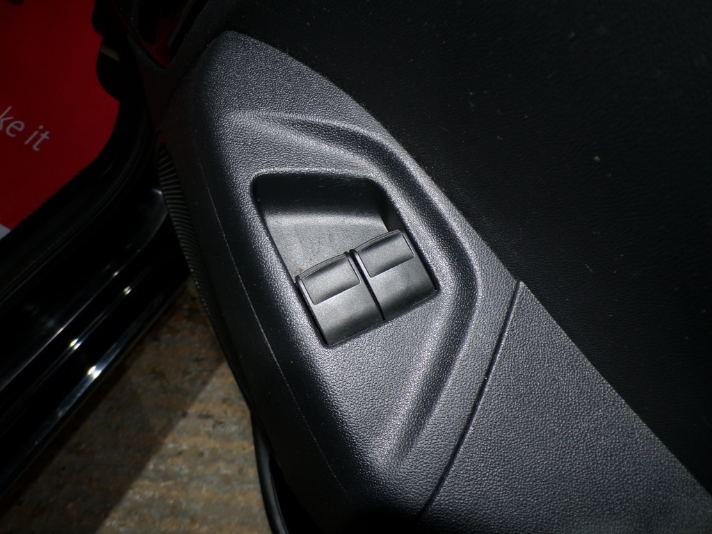 Used Toyota AYGO 2015 for sale - 77107857: Photo 16