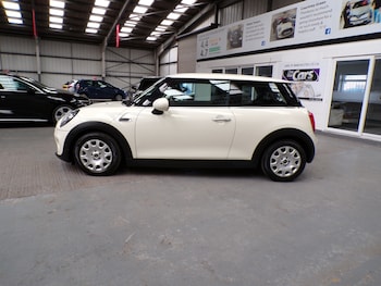Used MINI Hatch 2019 for sale - 79138961: Photo