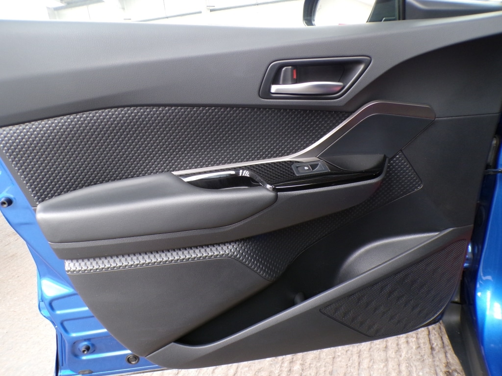 Used Toyota C-HR 2019 for sale - 76786979: Photo 12