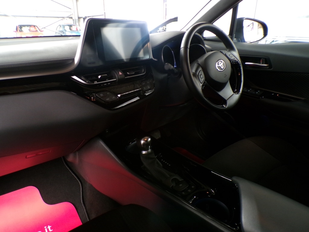 Used Toyota C-HR 2019 for sale - 76786979: Photo 14