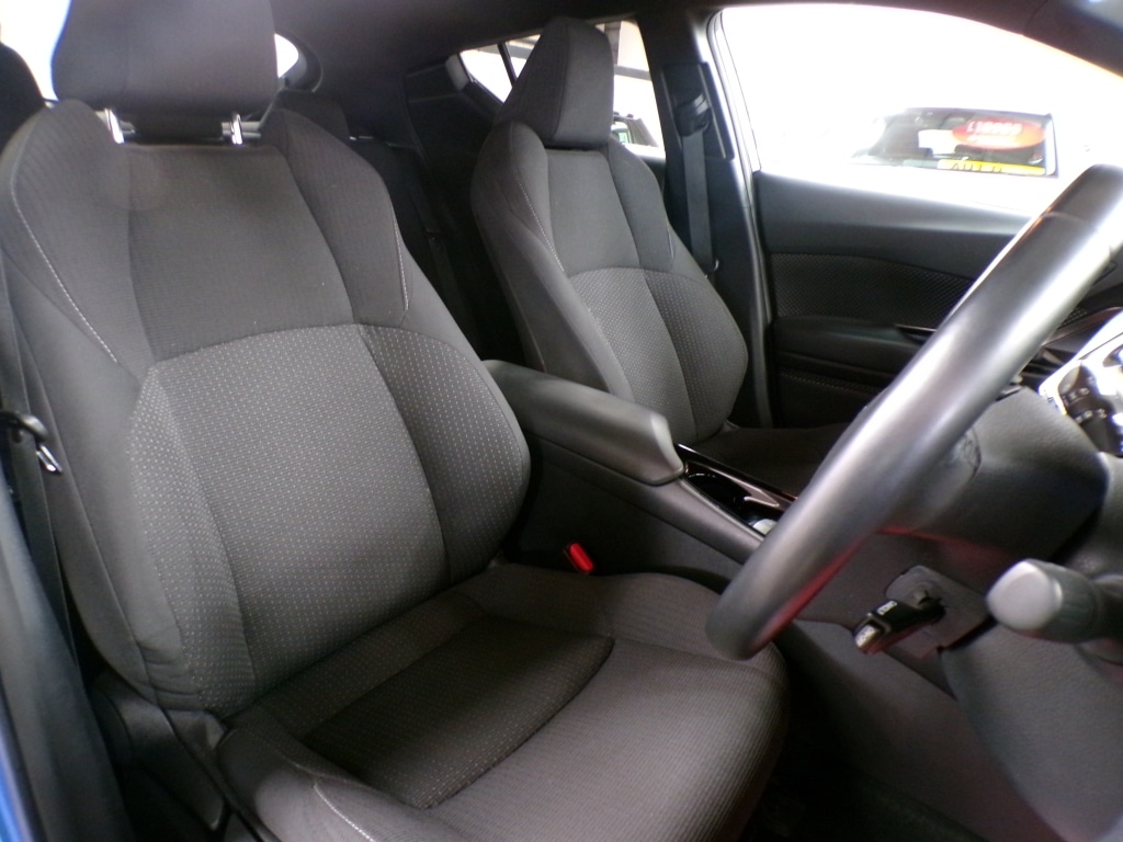 Used Toyota C-HR 2019 for sale - 76786979: Photo 16