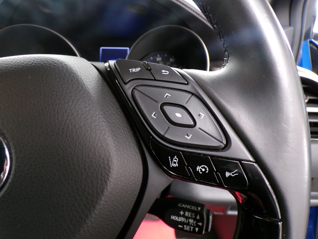 Used Toyota C-HR 2019 for sale - 76786979: Photo 19