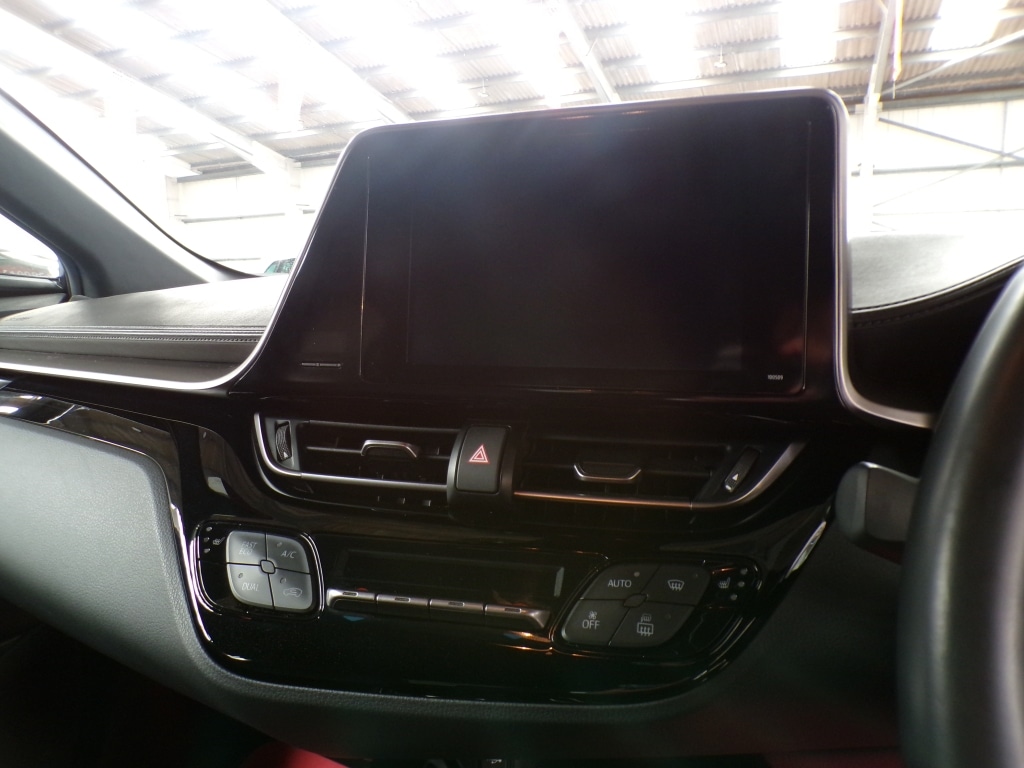 Used Toyota C-HR 2019 for sale - 76786979: Photo 21