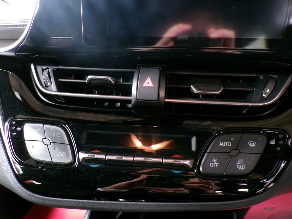 Used Toyota C-HR 2019 for sale - 76786979: Photo 22