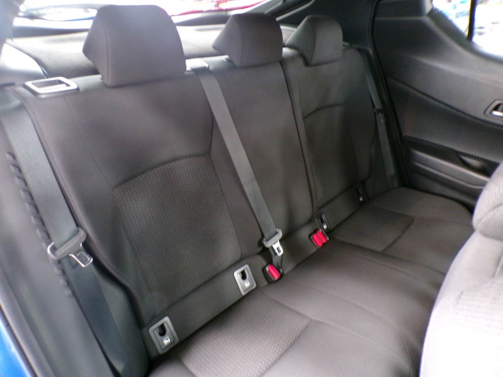 Used Toyota C-HR 2019 for sale - 76786979: Photo 25