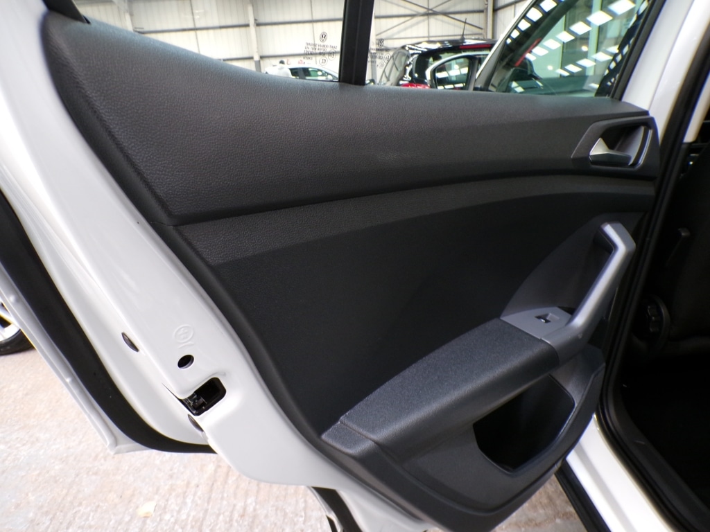 Used Volkswagen T-Cross 2019 for sale - 76787000: Photo 29