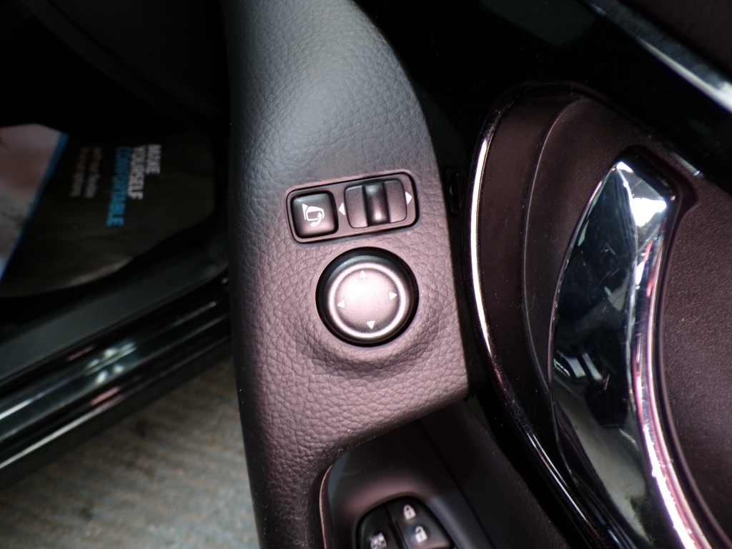 Used Nissan Qashqai 2015 for sale - 78013086: Photo 18