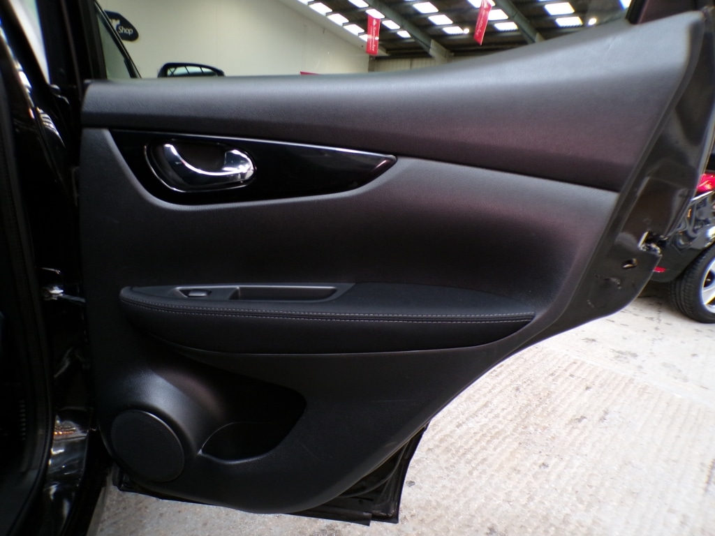 Used Nissan Qashqai 2015 for sale - 78013086: Photo 31