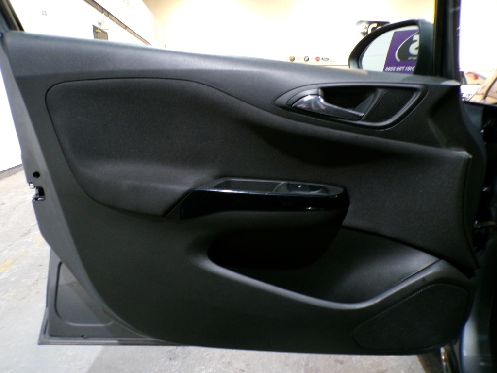 Used Vauxhall Corsa 2015 for sale - 76822009: Photo 13