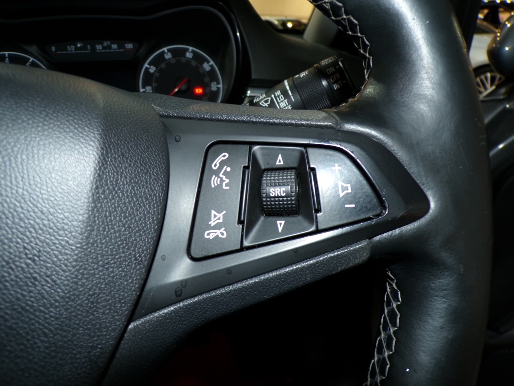 Used Vauxhall Corsa 2015 for sale - 76822009: Photo 21