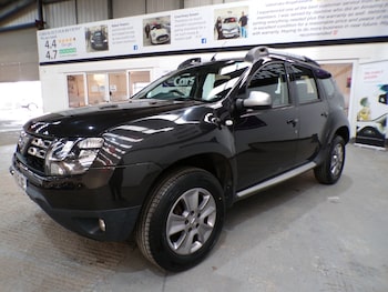 Used Dacia Duster 2018 for sale - 76941873: Photo