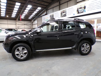 Used Dacia Duster 2018 for sale - 76941873: Photo