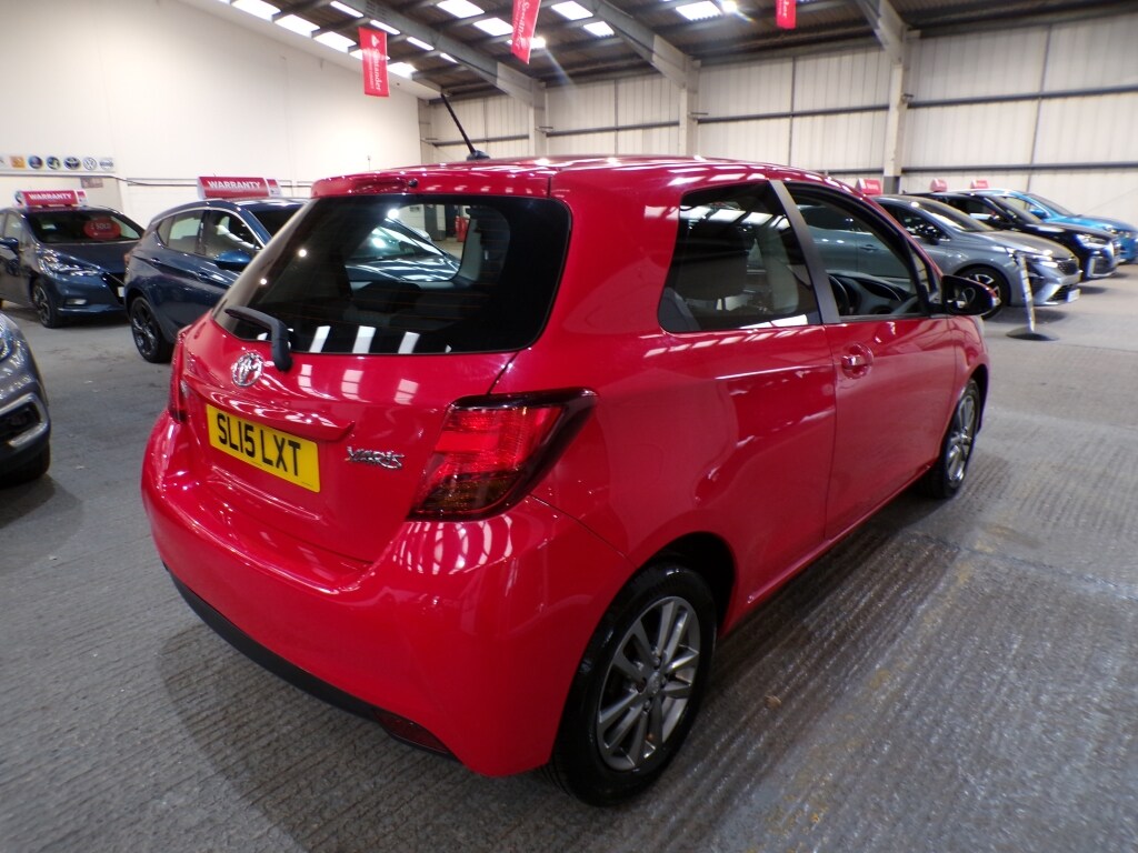 Used Toyota Yaris 2015 for sale - 76786984: Photo 7