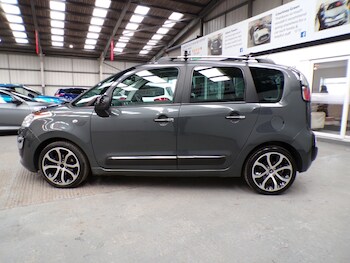 Used Citroen C3 Picasso 2016 for sale - 77704355: Photo