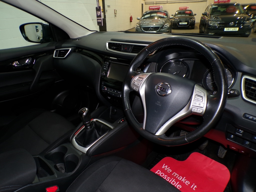 Used Nissan Qashqai 2016 for sale - 77107853: Photo 14