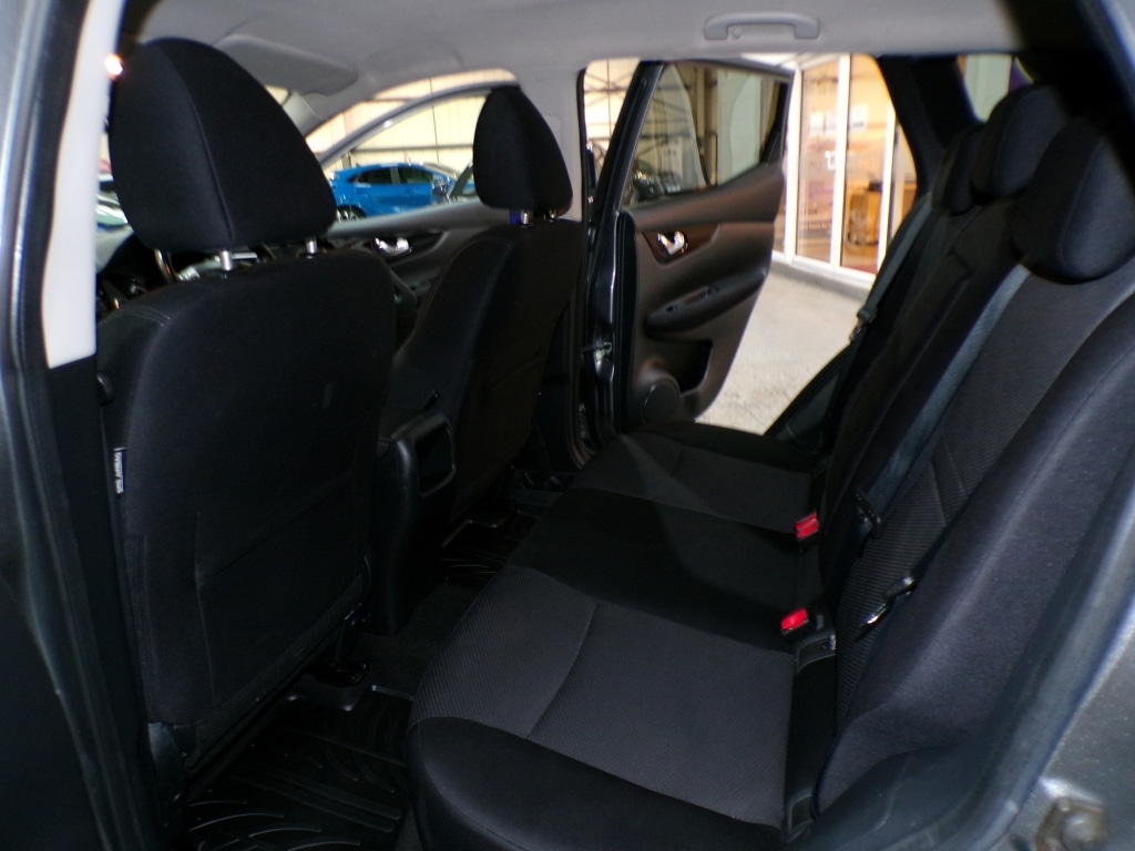 Used Nissan Qashqai 2016 for sale - 77107853: Photo 18