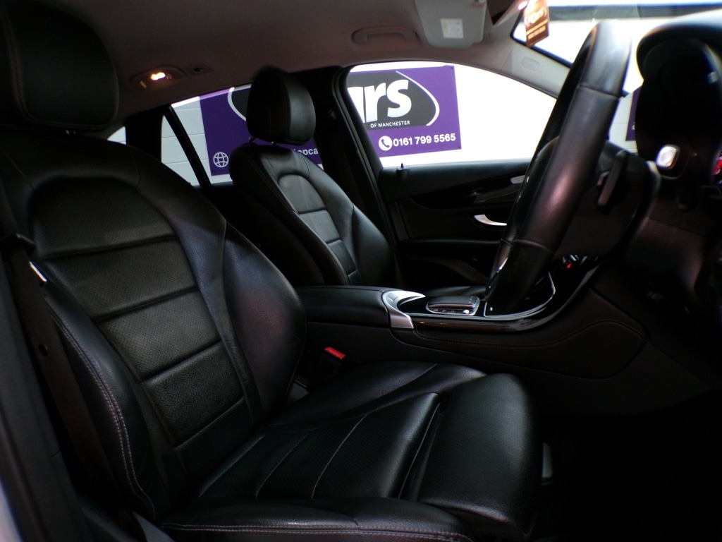 Used Mercedes-Benz GLC 2019 for sale - 77567303: Photo 19