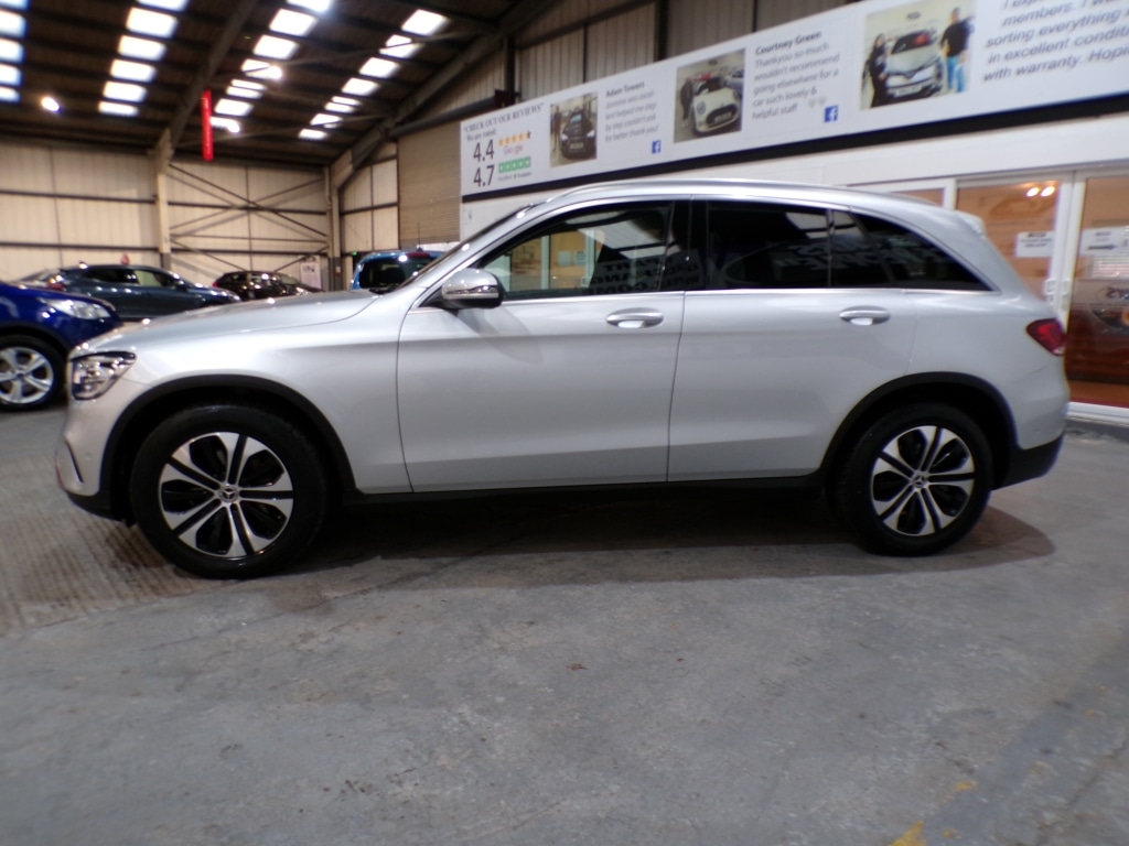 Used Mercedes-Benz GLC 2019 for sale - 77567303: Photo 4