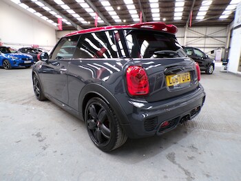 Used MINI Hatch 2017 for sale - 77528077: Photo
